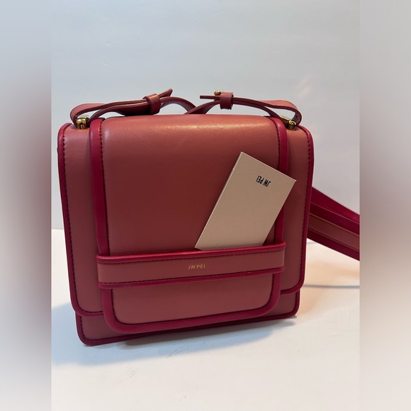JWPei Fiona Crossbody Bag Pink Outlines Vegan Leather New - Picture 5 of 16